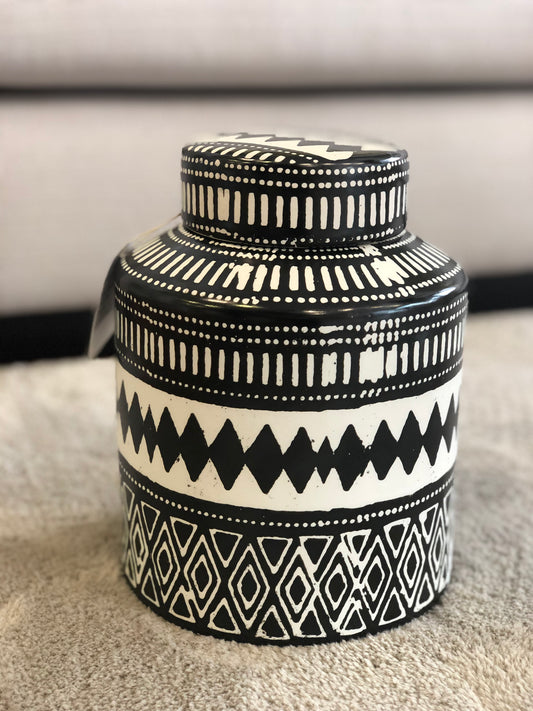 Jar with lid “Africa”