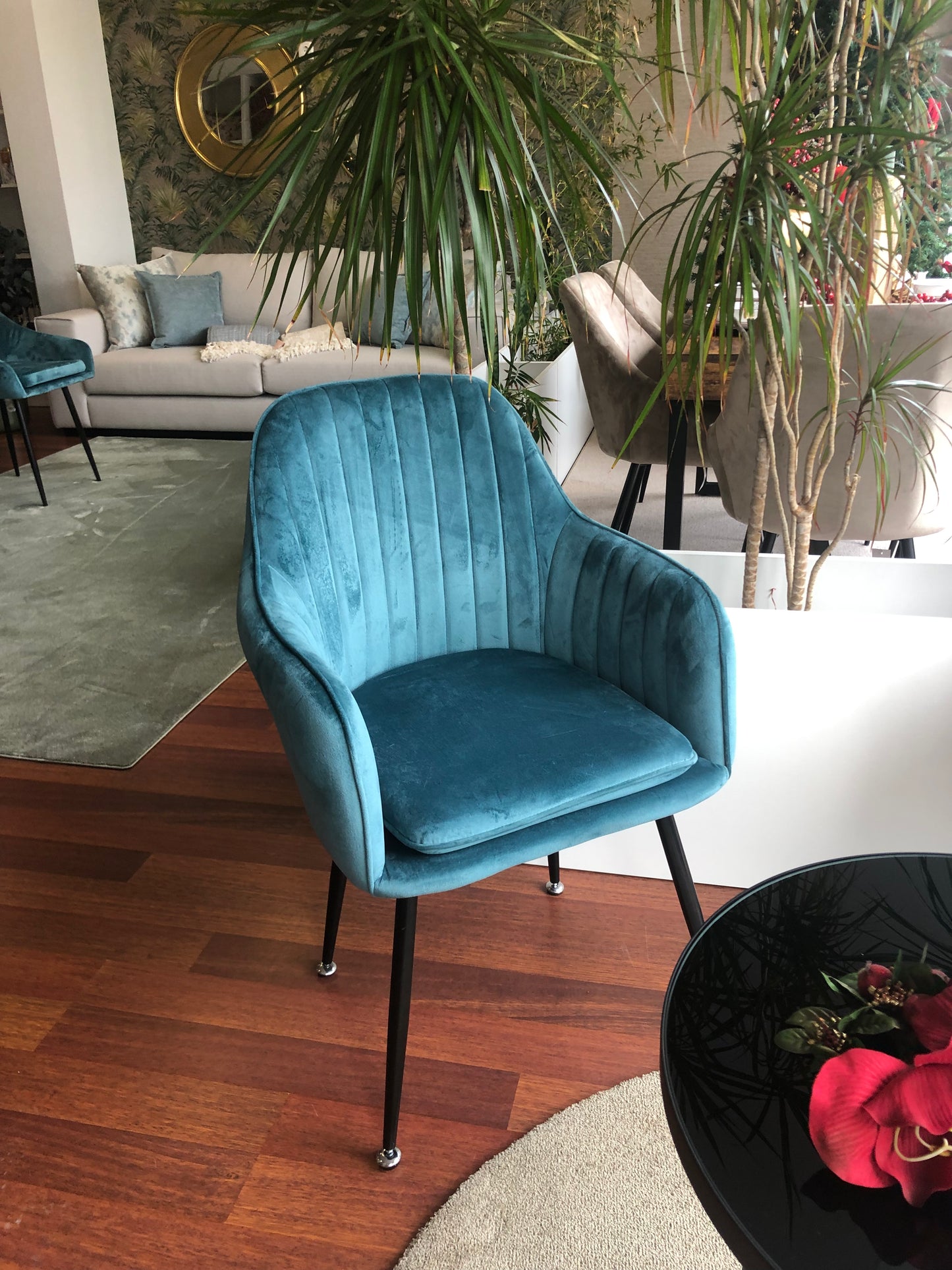 Fauteuil bleu pétrole