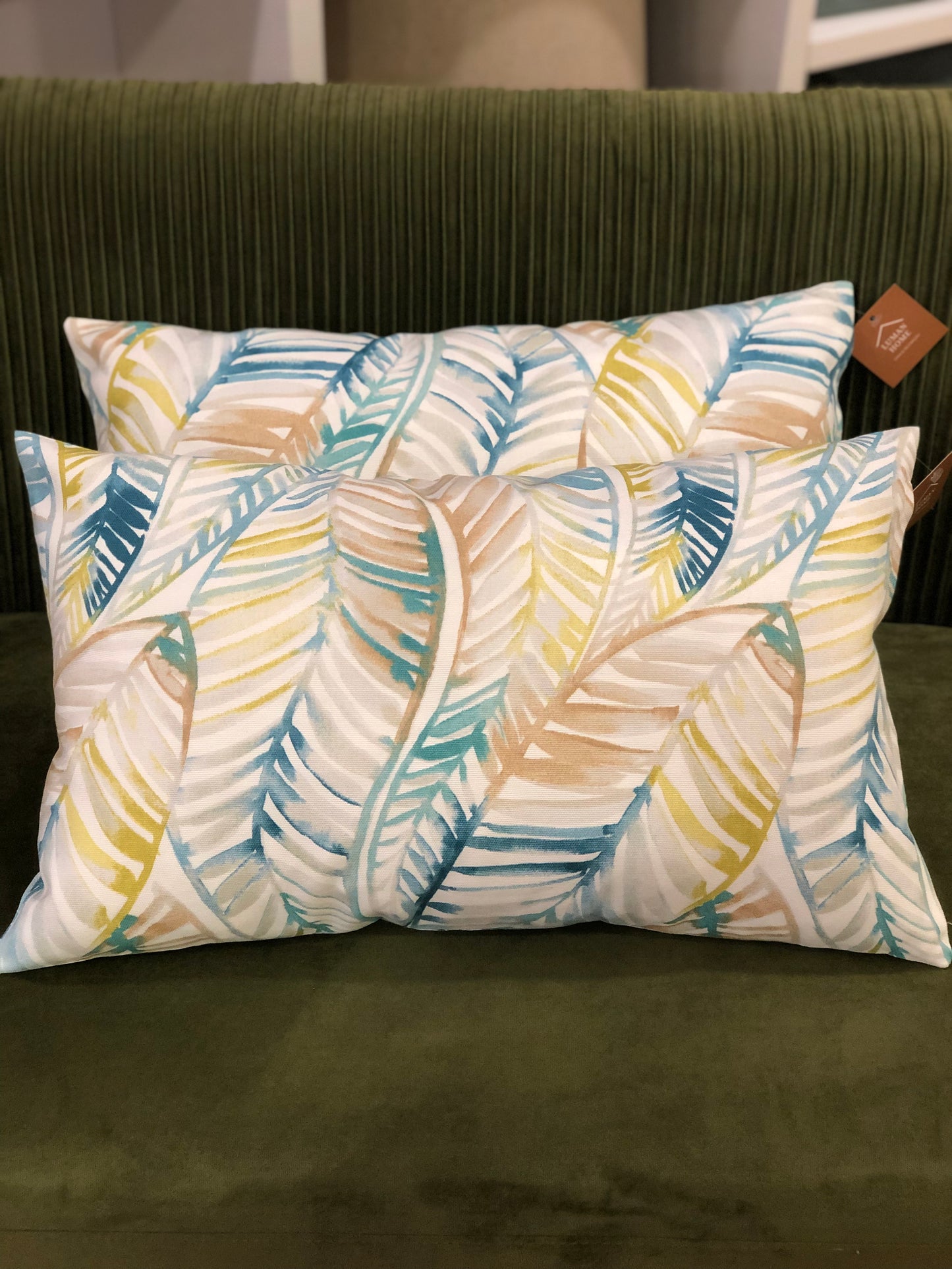 Tropic pillow