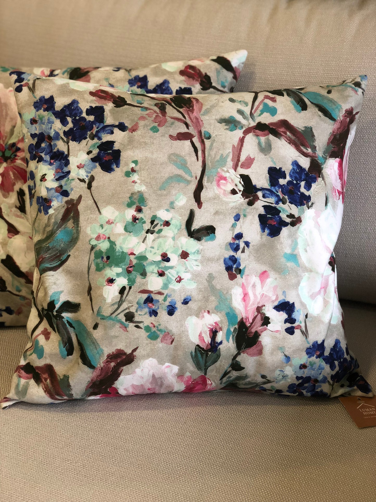 Flower cushion